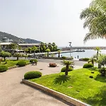 Apartament Meraki - 30 M Dal Mare, Vista Mare, Wifi E Parcheggio Coperto Gratuito - A