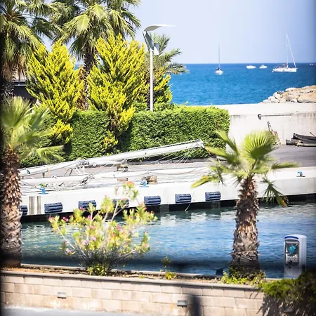 Meraki - 30 M Dal Mare, Vista Mare, Wifi E Parcheggio Coperto Gratuito - A * San Lorenzo al Mare