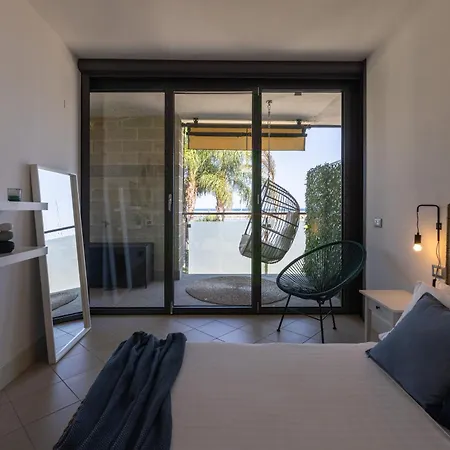 Apartamento Meraki - 30 M Dal Mare, Vista Mare, Wifi E Parcheggio Coperto Gratuito - A San Lorenzo al Mare