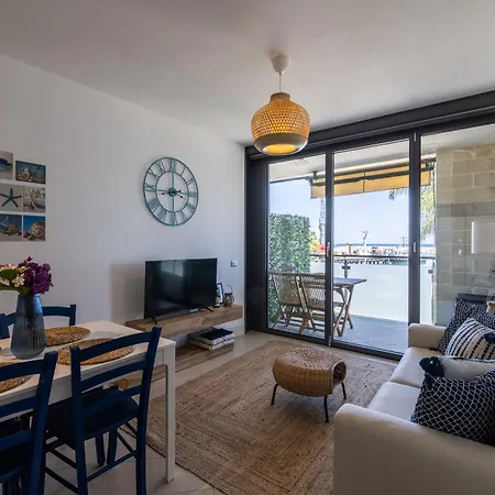 Meraki - 30 M Dal Mare, Vista Mare, Wifi E Parcheggio Coperto Gratuito - A דירה
