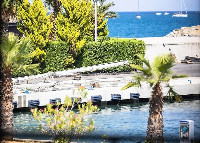 Meraki - 30 M Dal Mare, Vista Mare, Wifi E Parcheggio Coperto Gratuito - A * San Lorenzo al Mare