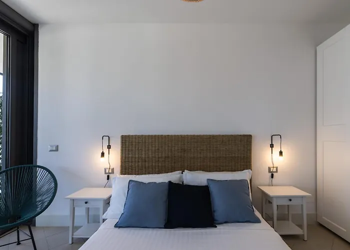 Meraki - 30 M Dal Mare, Vista Mare, Wifi E Parcheggio Coperto Gratuito - A *