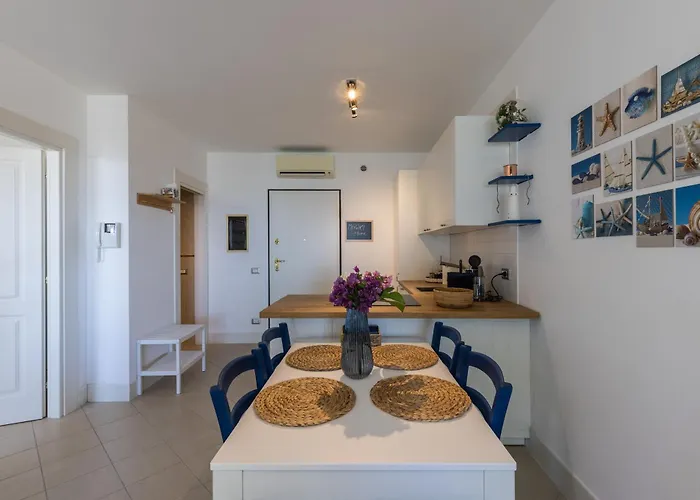 Meraki - 30 M Dal Mare, Vista Mare, Wifi E Parcheggio Coperto Gratuito - A Apartmán San Lorenzo al Mare