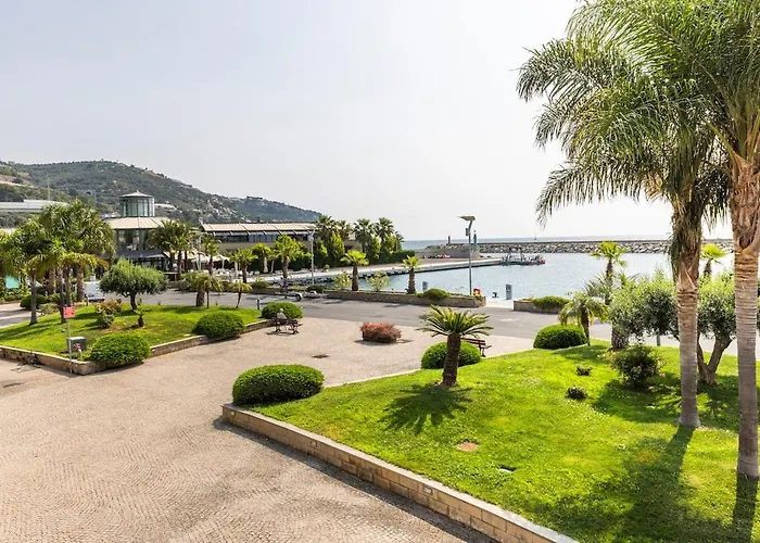 Apartmán Meraki - 30 M Dal Mare, Vista Mare, Wifi E Parcheggio Coperto Gratuito - A
